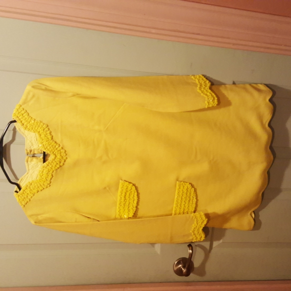 Vintage yellow mini dress with beading